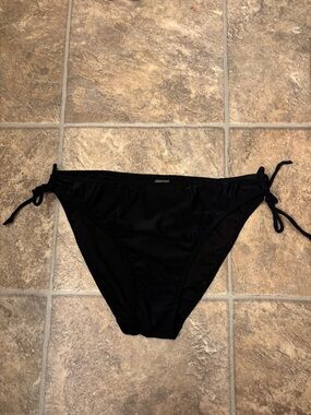 H2OH Swimwear Black Tie-Side Bikini Bottoms: Buenos Bottom